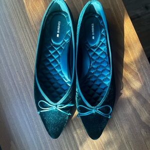 Birdies Velvet Flats in Hunter Green